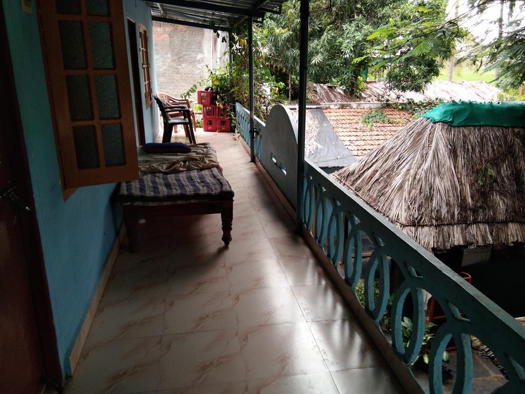 Bobby Guest House Hampi Extérieur photo